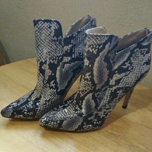 Michael Antonio boots